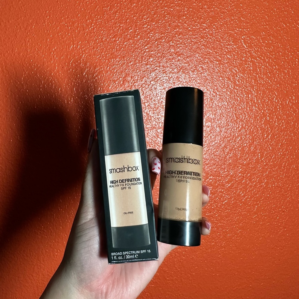 Smashbox foundation
